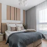 Flatbook - Seaside Nowa Letnica With A Rooftop Viewing Terrace & Gym